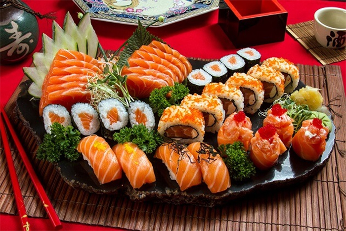 Sushi truyền thống