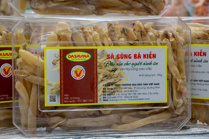 Sá sùng khô Quan Lạn chất lượng sẽ có tem rõ ràng
