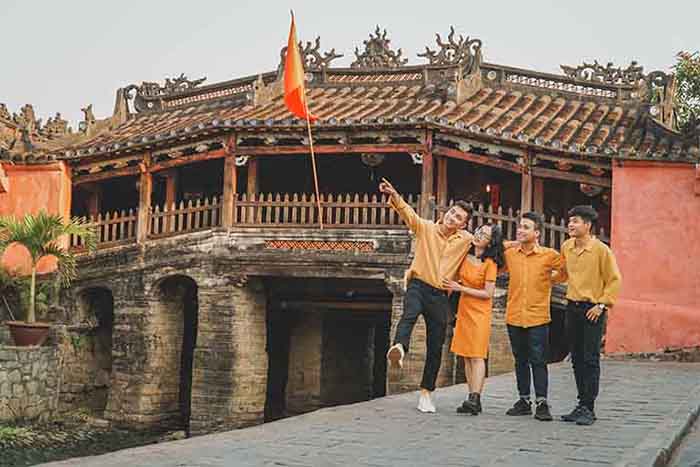 Hướng dẫn đặt tour Hội An tại Kavo Travel chi tiết.