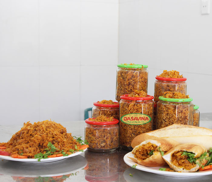 Ruốc tôm DASAVINA được làm từ những con tôm đánh bắt tại Hạ Long, Quảng Ninh