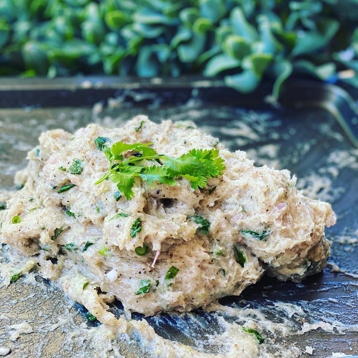 Cách làm chả cá thu với giò sống đơn giản, dễ làm