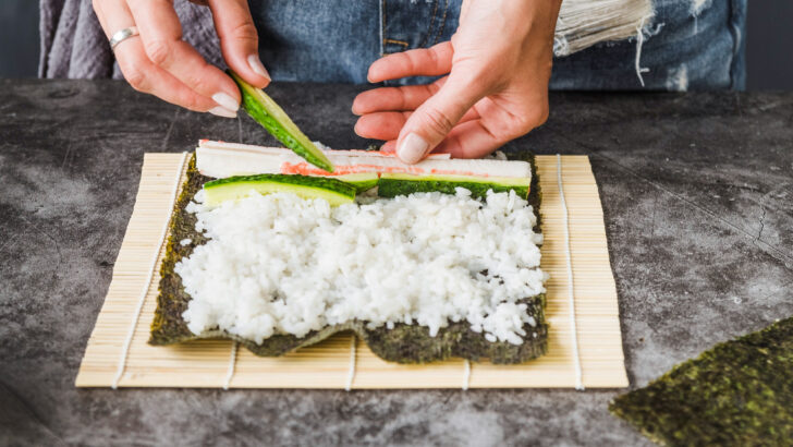 Chuẩn bị đồ ăn cho bé đi dã ngoại: Gợi ý mẹ 10 món ăn dinh dưỡng, dễ chế biến
