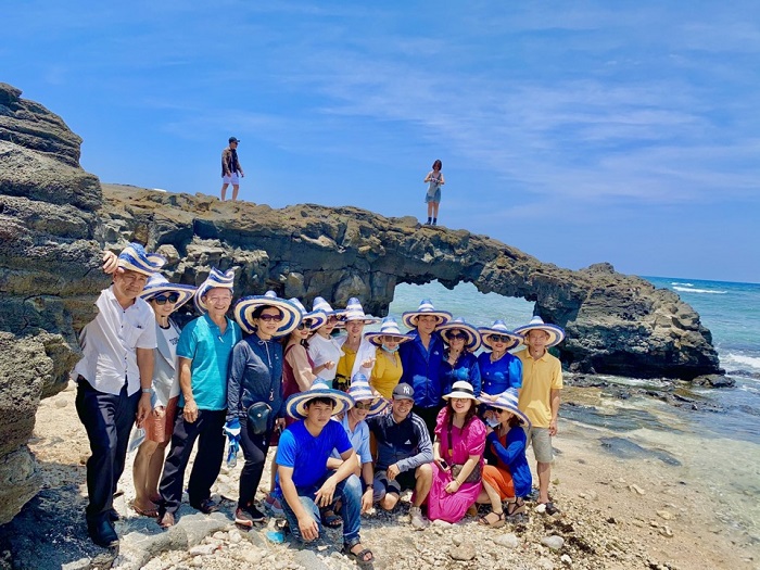 Kinh nghiệm đặt tour tại công ty du lịch Quảng Ngãi tại Việt Nam